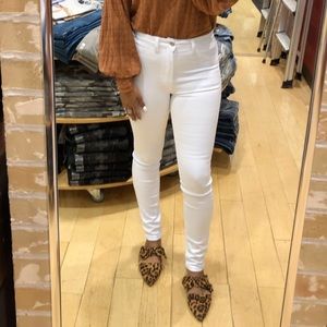 White KanCan Skinny Jeans